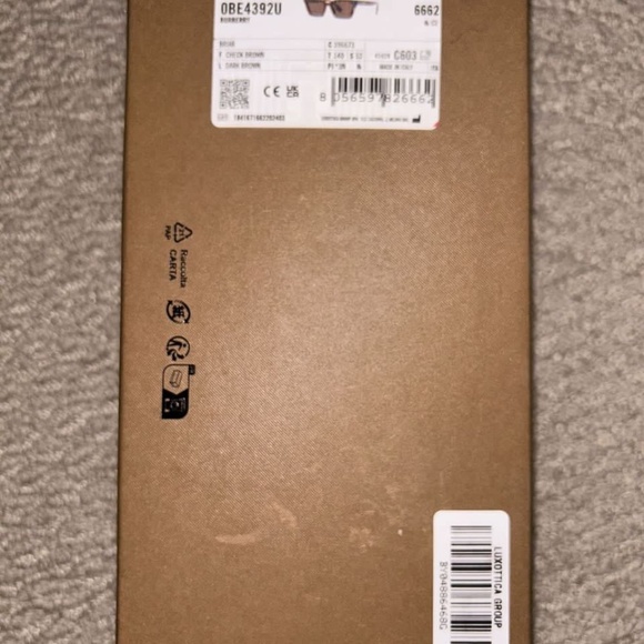 BURBERRY SUNGLASS - Picture 12 of 14